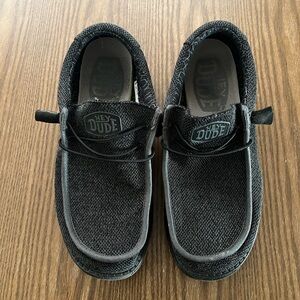 Hey Dude Mens Wally Sox  Black Shoes size 9